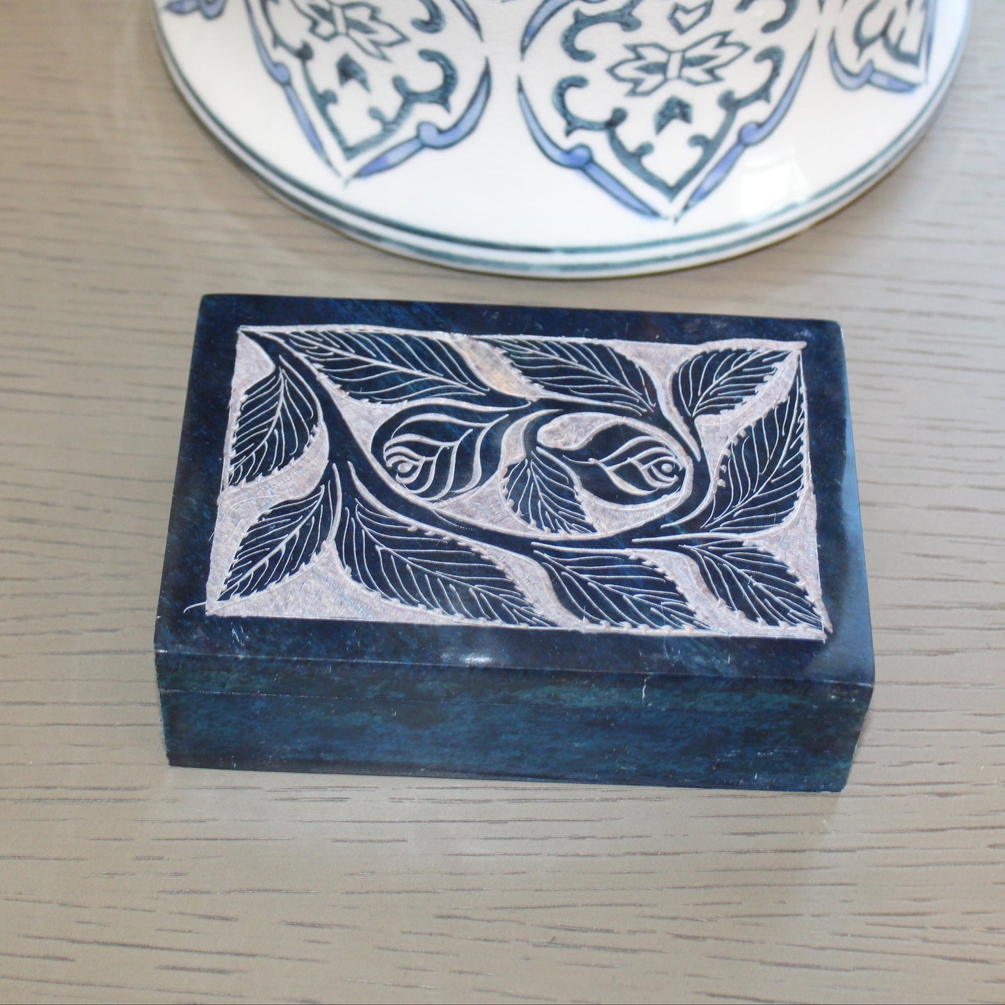 Navy Blue Rosebud Soapstone Trinket Box – Hand-Carved Floral Leaf Design