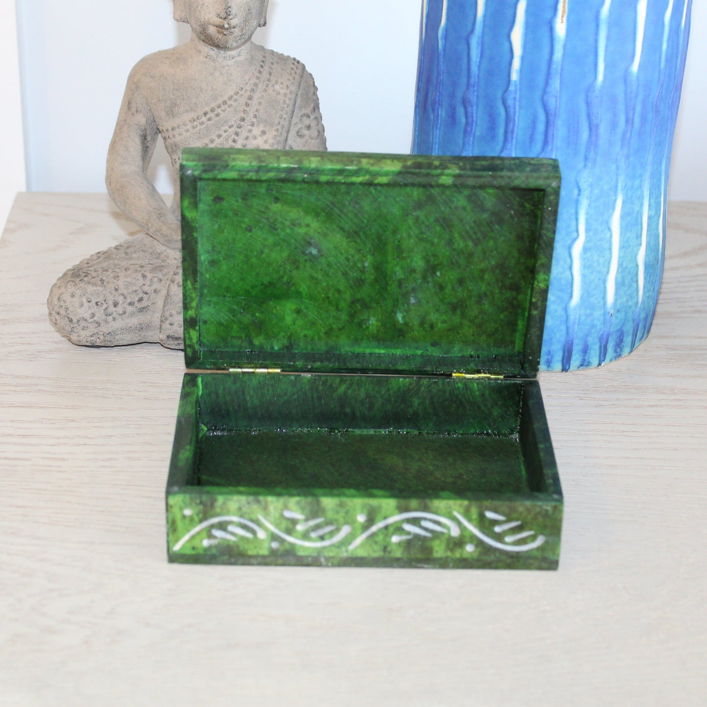 Green Floral Vine Soapstone Jewelry Box – Hand-Carved Large Keepsake Box