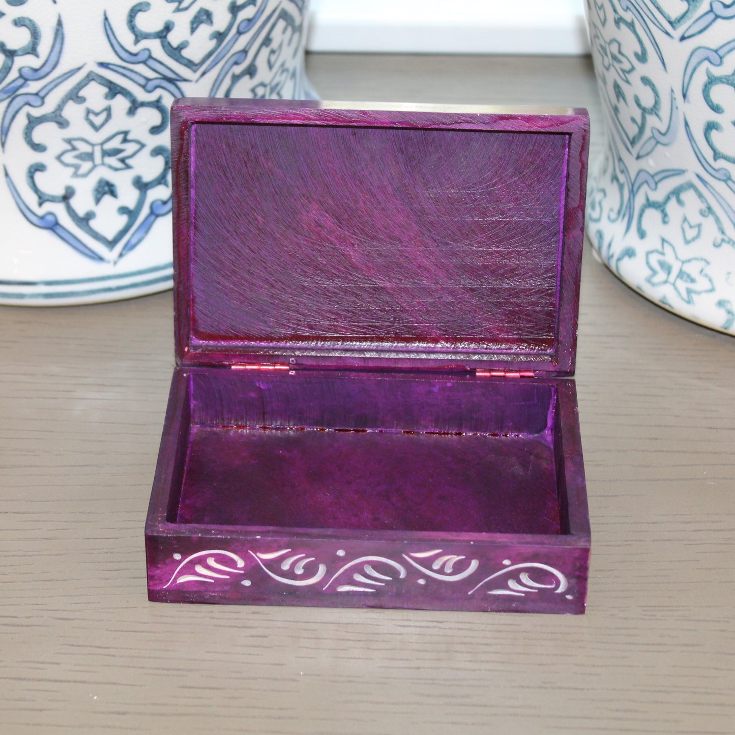 Hand-Carved Purple Floral Soapstone Box – Botanical Etching Design