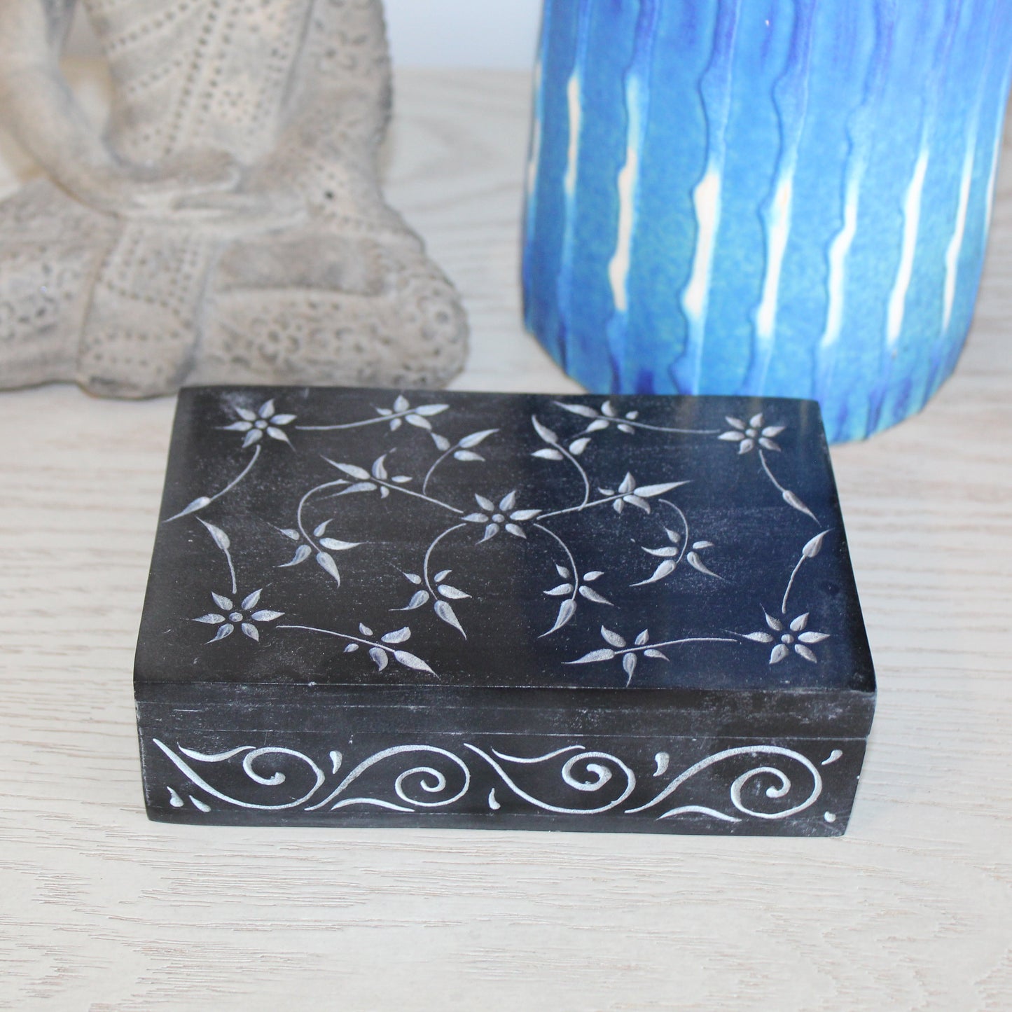 Midnight Bloom Soapstone Box – Hand-Carved Floral Pattern in Black
