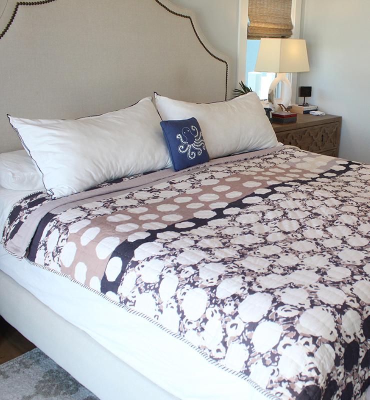 Cotton Quilt With Geometric Design - Little Elephant